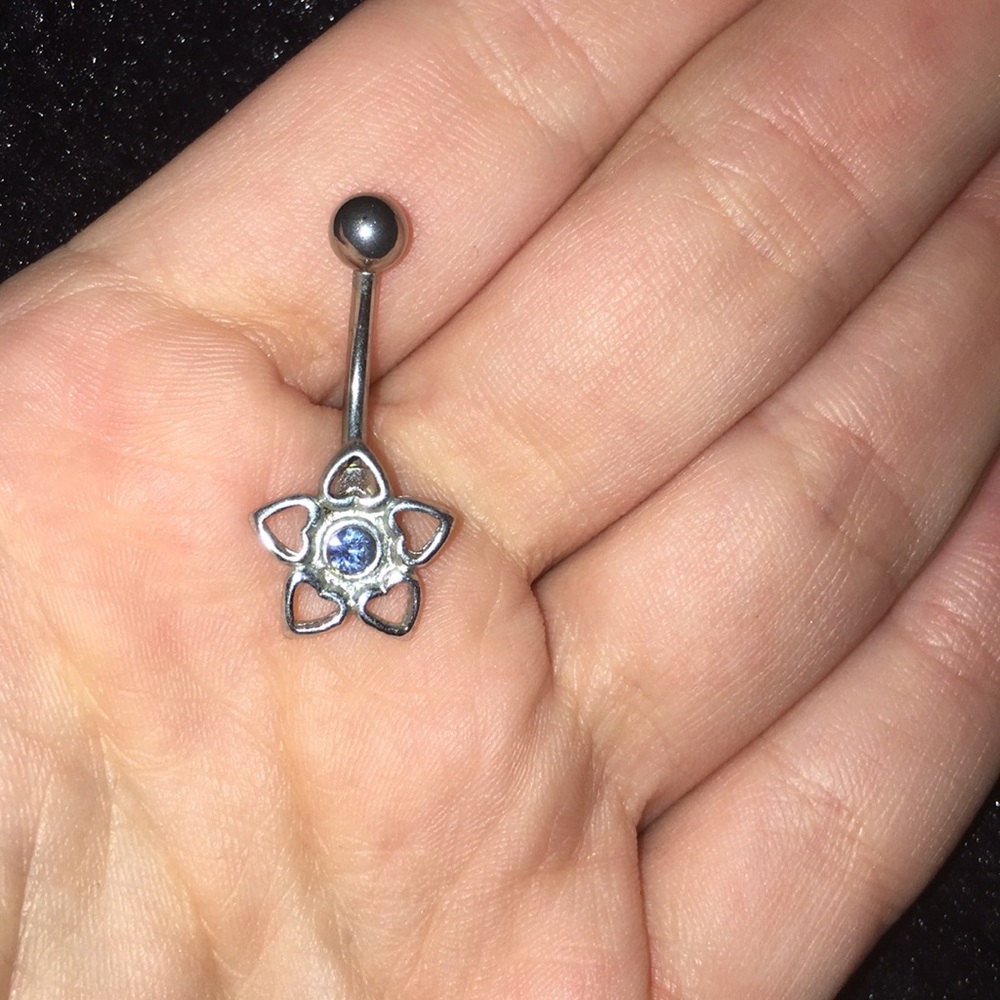Belly button ring